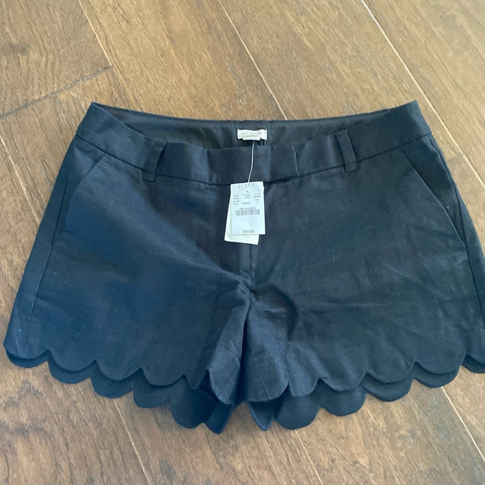 NWT size 8 black scalloped hem j crew shorts